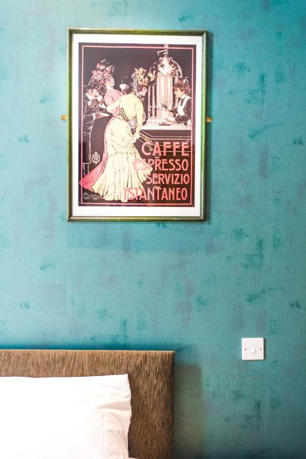 The Red Lion Hotel Cambridge  Ngoại thất bức ảnh